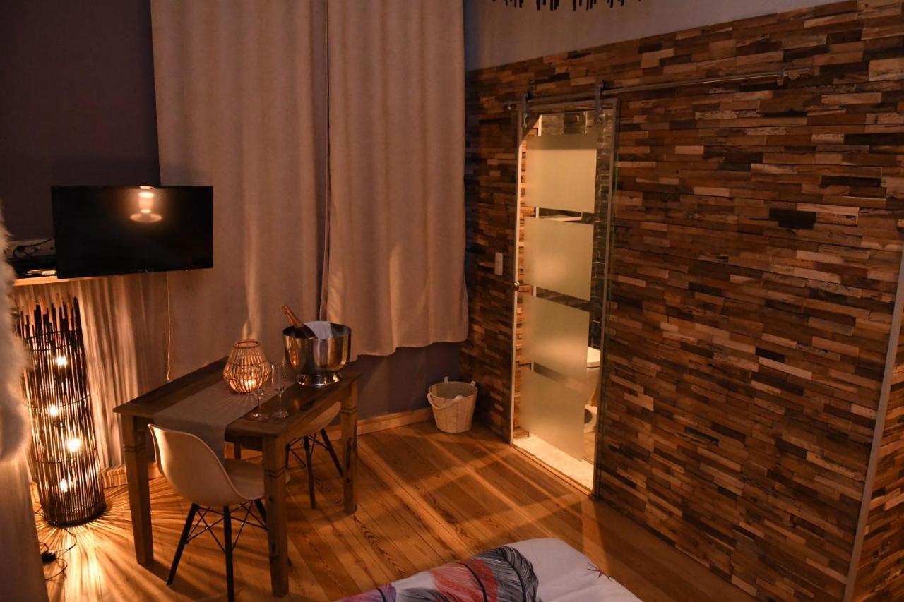 Vip Room 209 Trooz Bagian luar foto